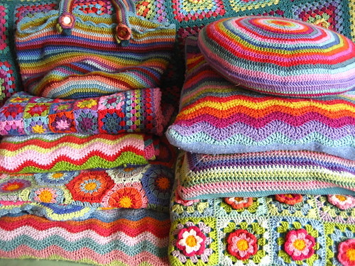 Crochet piles