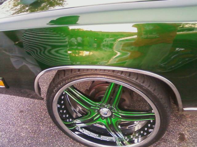 Candy Green Cutlass wheels True candy Luv this dude's paint job