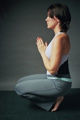  Alicia Yoga 1