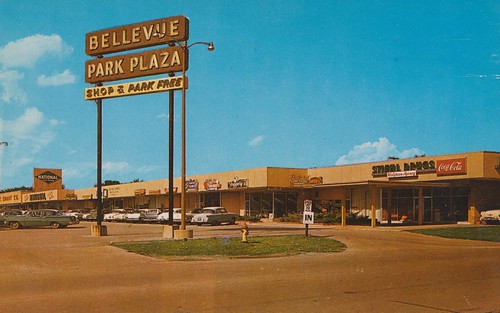 Bellevue Park Plaza Shopping Center - Belleville, Illinois by What Makes The Pie Shops Tick?
