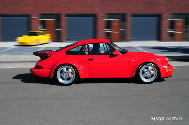 A very rare Porsche This is the 964 Turbo S 36