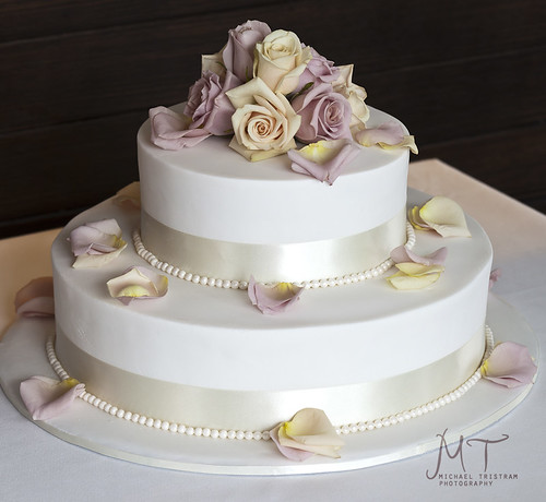 Image by Cakes by Nichole 