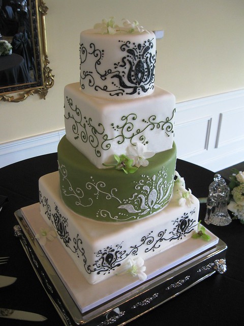 Black damask with green wedding cake wwwstephaniethebakercom
