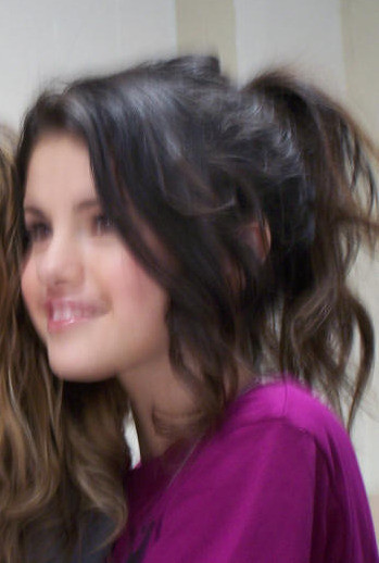 Selena Gomez Rare D i cropped the photo so if u want the photo without the
