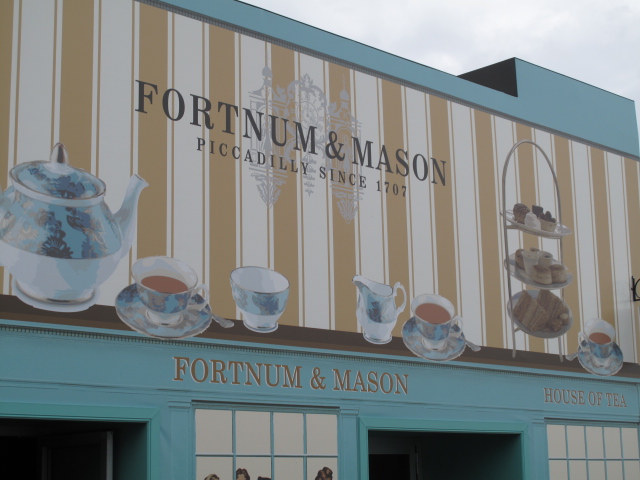 Fortnum and Mason tea room