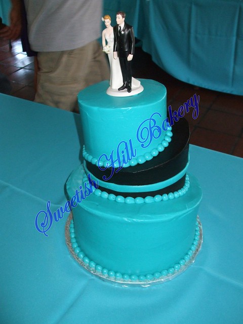 Turquoise and Black Wedding Cake