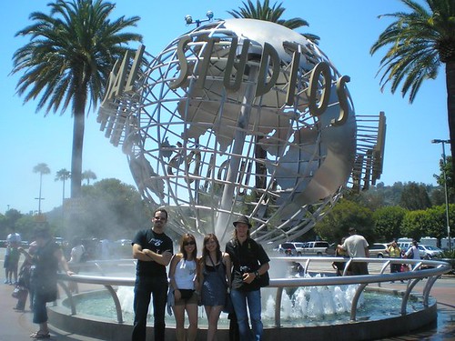 Universal Studios by - Cinthia Fujii -