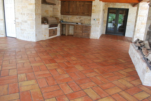 Terracotta Tile Flooring for Outdoor Kitchen