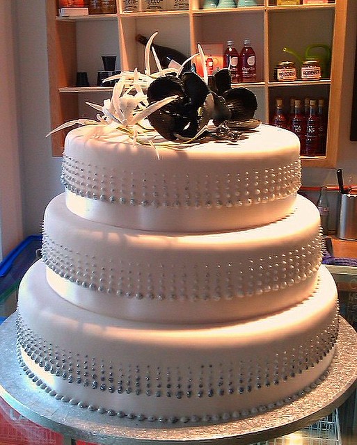 The Bling Bling Wedding Cake