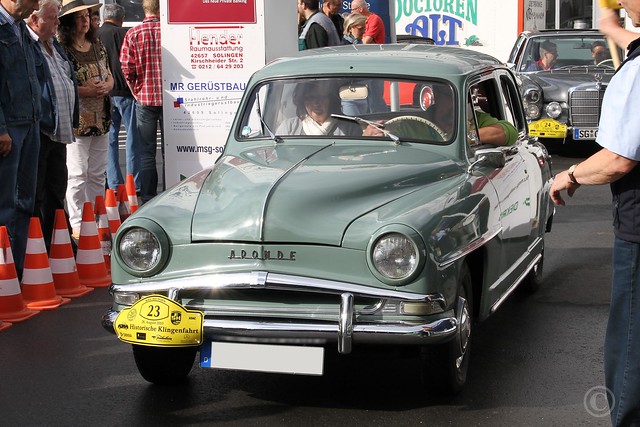 1955 Simca Aronde 90a 01 