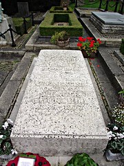 Bladon & Churchill family graves, Oxfordshire