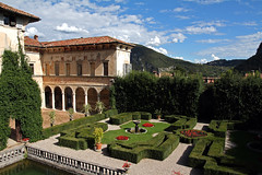 Villa Cicogna Mozzoni (Bisuschio)
