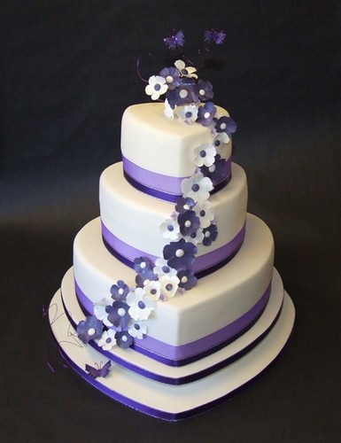Ivory & Purple Heart Wedding Cake 2