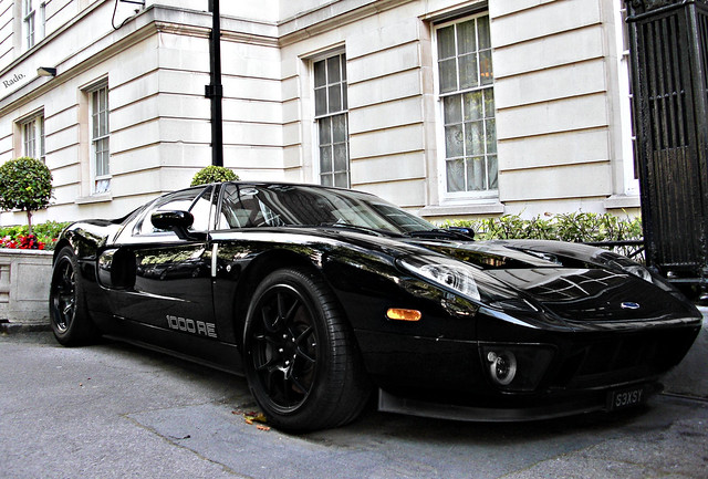 totally blacked out ford GT 1000re