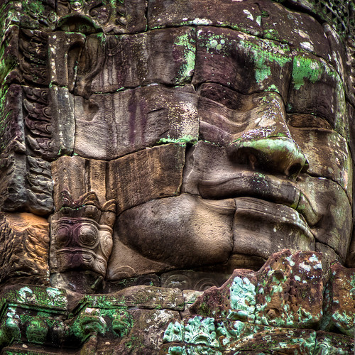 Face of the Buddha by Masat Photo