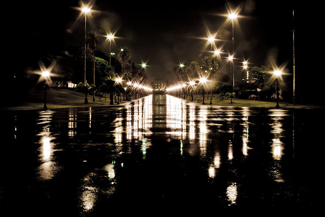 a cold rainy night in São Paulo