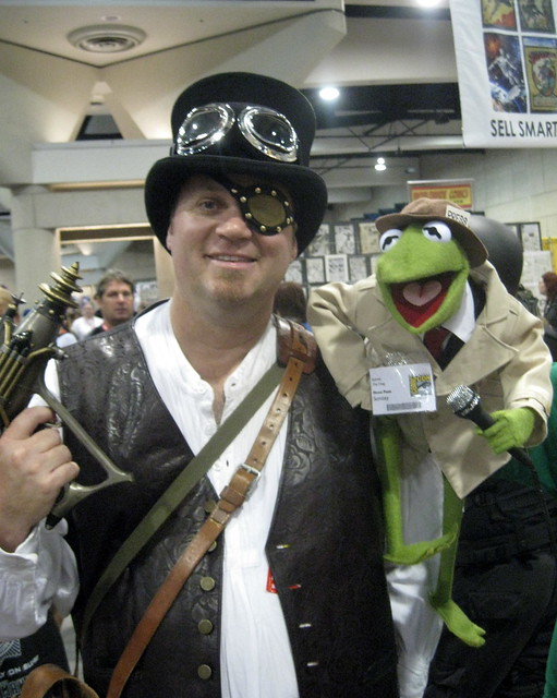 Kermit and Steampunk Guy Being held hostage is FUN Kermit the Frog