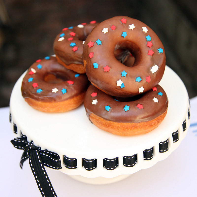Chocolate Glazed Doughnuts with Red, White and Blue Sprinkles // IMG_3324_gawk_sm