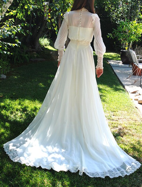 Vintage 1970s Ivory Organza Lace Victorian Train Wedding Gown 8
