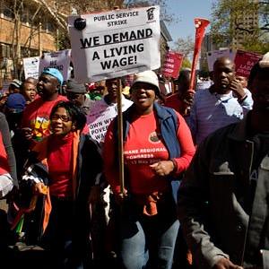 A South African strike by public sector in employees has had a dramatic impact on the country. The workers are demanding a 8.4 percent raise as well as a housing allowance. by Pan-African News Wire File Photos