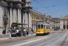 Trams de Lisbonne Ligne 18 (Photos Années 2000) (Portugal)