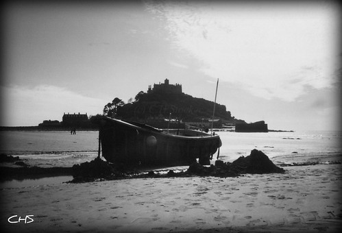 Oldie, 35mm, Beached fishing boat at St.Michael's Mount, 1995 by Stocker Images