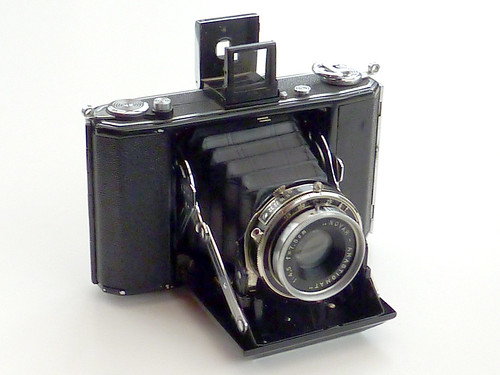 Ikonta 520/16 - Camera-wiki.org - The free camera encyclopedia