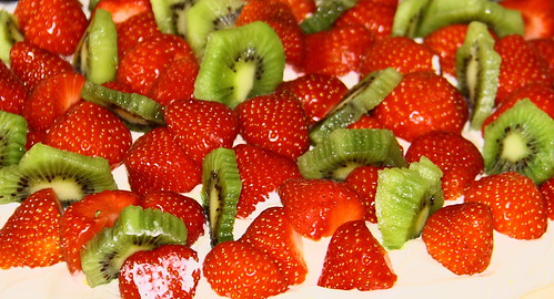 Strawberry & Kiwi Pavlova
