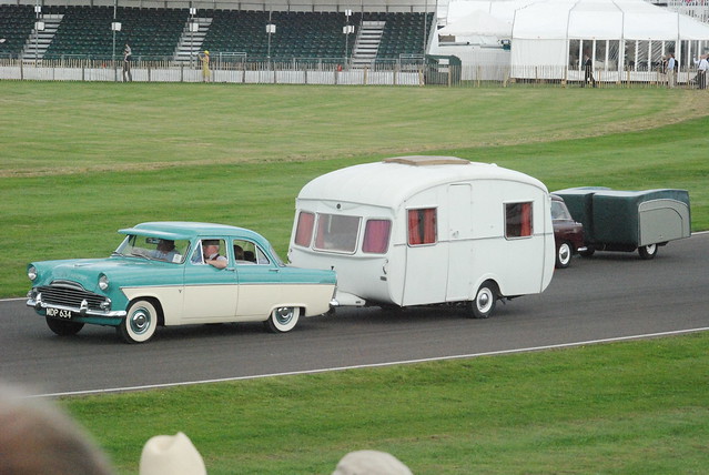 Car Cruiser Lynx 1954 and Ford Zephyr Mk1 1955 Celebration of the Classic 