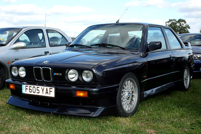 1989 BMW M3 E30 in Dark Blue