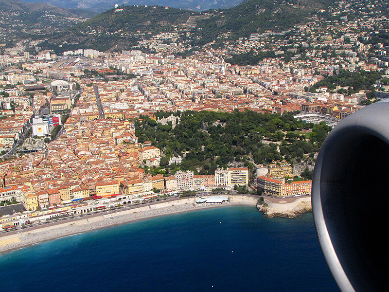 photo - Approach to Nice