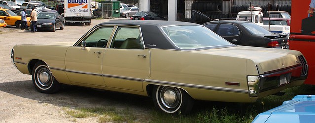 1972 Chrysler Newport Custom 4 door
