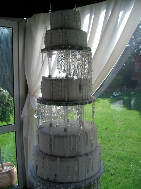 Hayley 39s Bling wedding cake What a function it was all bling