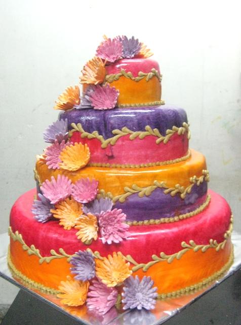 4 tier Pink Purple Orange Wedding cake with sugar Chrysanthemum