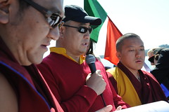 Life Release, semchen tsetar tangpa, Lotus Speech Canada, Dilgo Khyentse Yangsi Rinpoche, Trevor Jones, Rabjam Rinpoche, Changling Rinpoche, students, and crabs