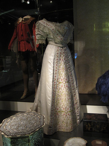 Museum of London: 1911 Dress
