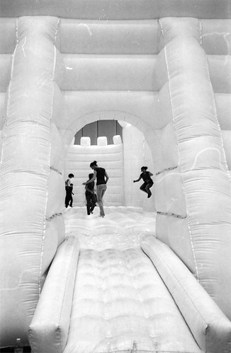 White Bouncy Castle by stundenhotel