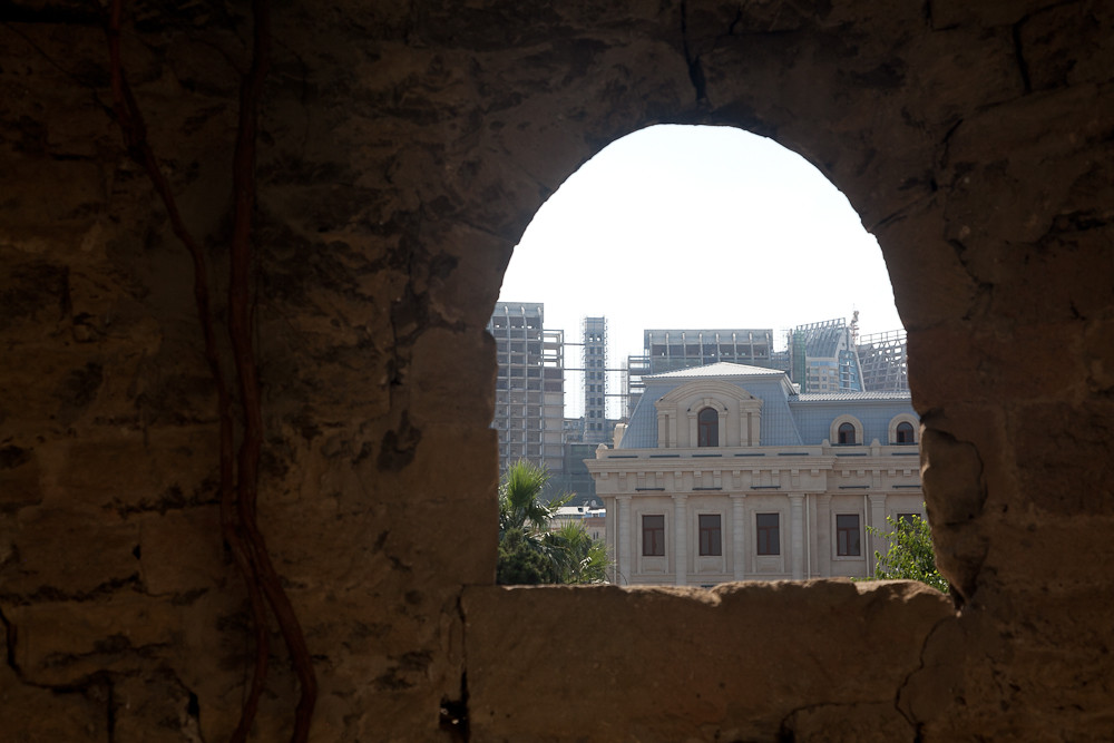 through the city walls, Baku