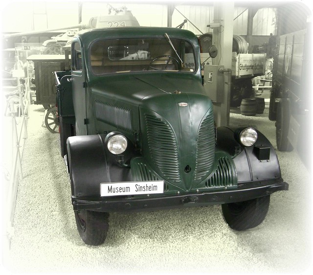 custom range rover blacked out auto 1940