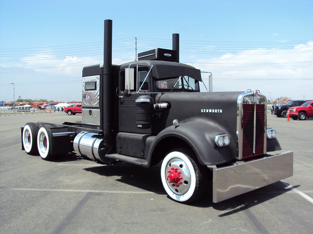 1961kenworth rat rod west coast custom truck show 2010 by hanks1961kw