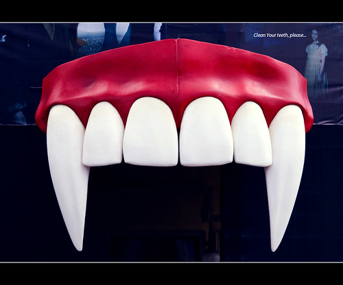 Clean teeth by Tomek (J.A.F.O.)