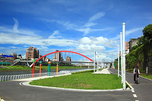 106J基隆河左岸自行車道-彩虹橋