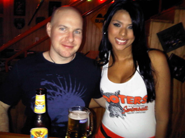 Me and a Hooters girl (July 2010)