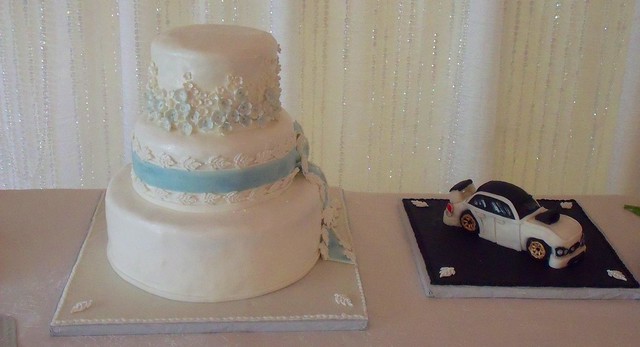 Wedding Cake With Lace Floral Side Design And Groom Car Cake Main