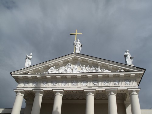 Nubi sulla Cattedrale di Vilnius