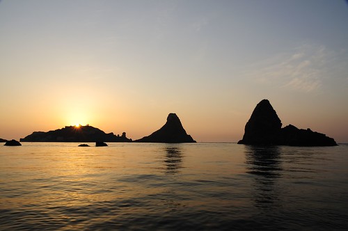 Islands of the Cyclops at Dawn Sicily Italy - Creative Commons by gnuckx
