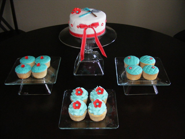 Red and Aqua Turquoise Cake and Cupcakes for a Kitchen themed Wedding 