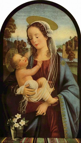 Mary is extremely glad that the halo didn’t show up until after she gave birth.