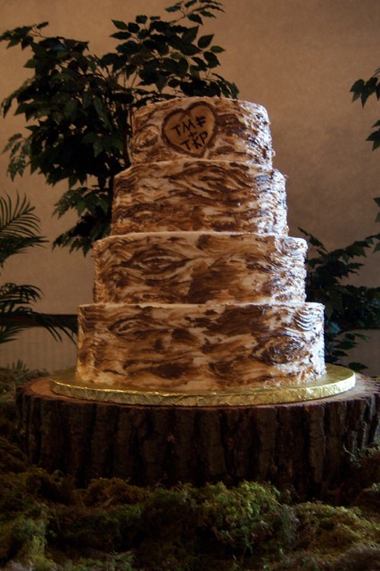 Tree Wedding Cake The couple supplied us with a real piece of tree log 