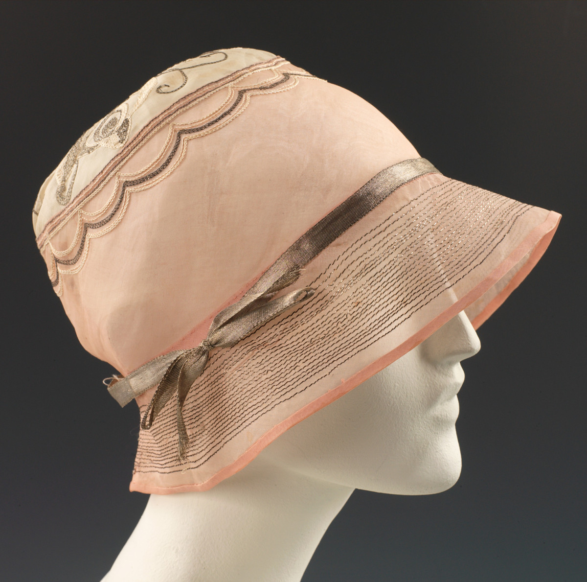 1925 Evening cloche. House of Lanvin. French. Cotton, metal